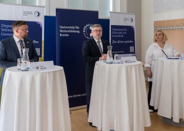 Pilotprojekt Gesundheitsregion-Waldviertel auf Erfolgskurs: Landesrat Ludwig Schleritzko gab gemeinsam mit „Tut gut“-Geschäftsführer Erwin Zeiler und Universitätsprofessorin Doris Behrens (v.l.n.r.) einen Rückblick auf die vergangenen Monate sowie einen Ausblick über aktuelle und zukünftige Entwicklungen.