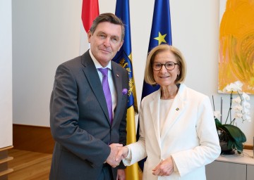 Landeshauptfrau Johanna Mikl-Leitner und Bundesminister Peter Hanke.