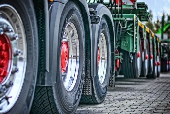 Sondertransporte auf NÖ Straßen